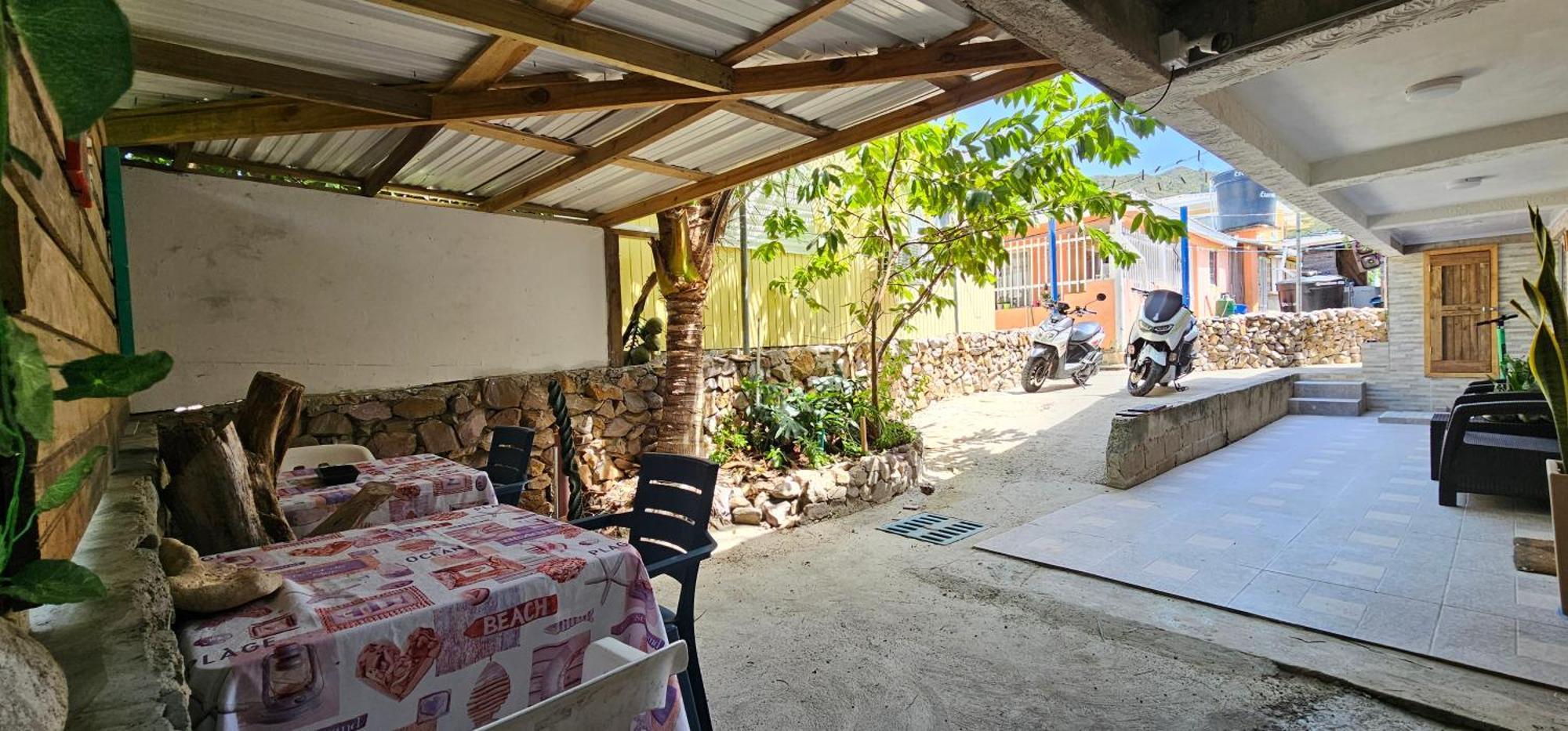 Posada Cedar Valley Franshua Εξωτερικό φωτογραφία