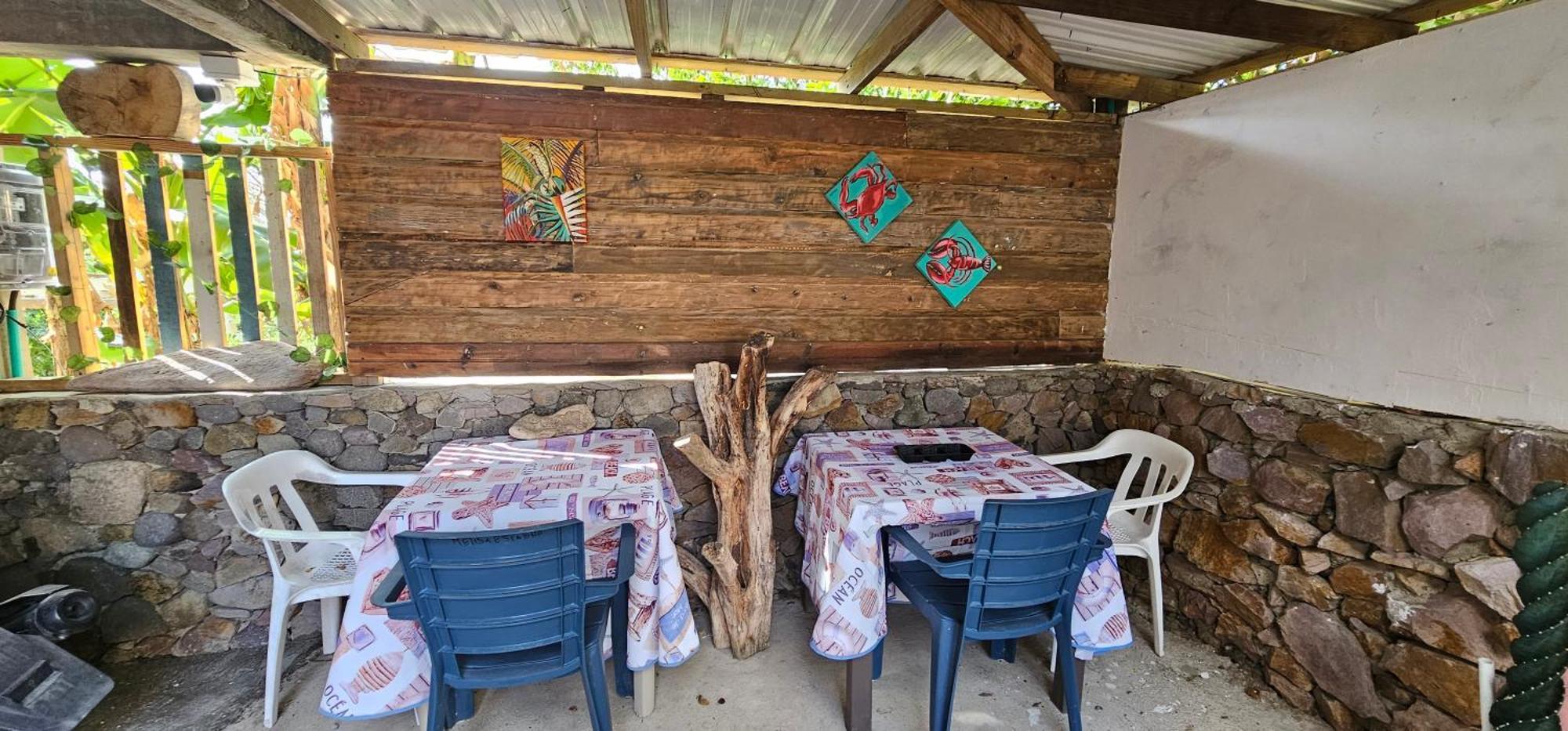 Posada Cedar Valley Franshua Εξωτερικό φωτογραφία